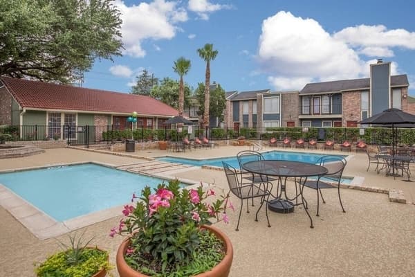 Lafayette Green Apartment Homes in Houston, Texas
