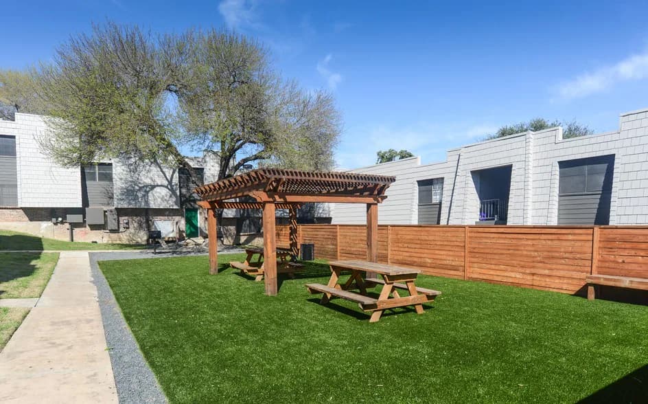 Jewel Apartment Homes in Austin, Texas