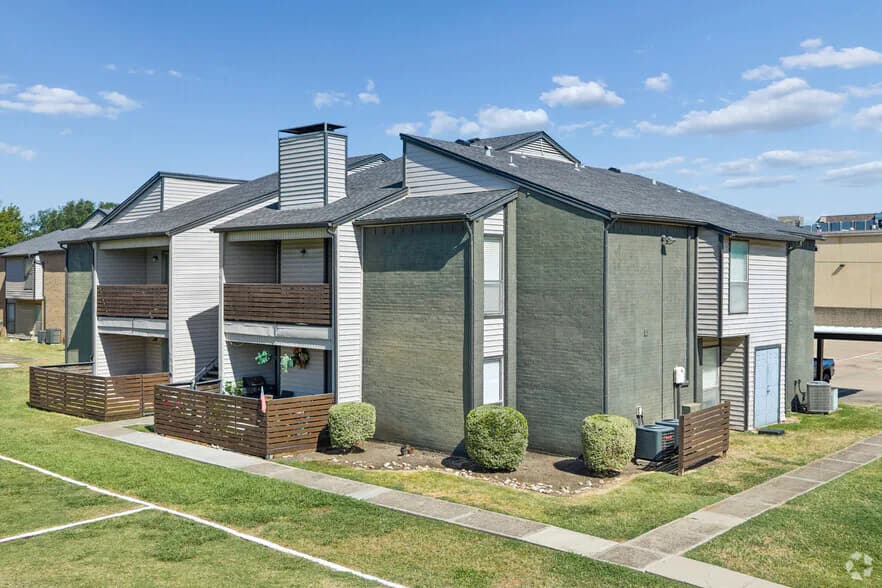 The Lydian Apartments — exterior