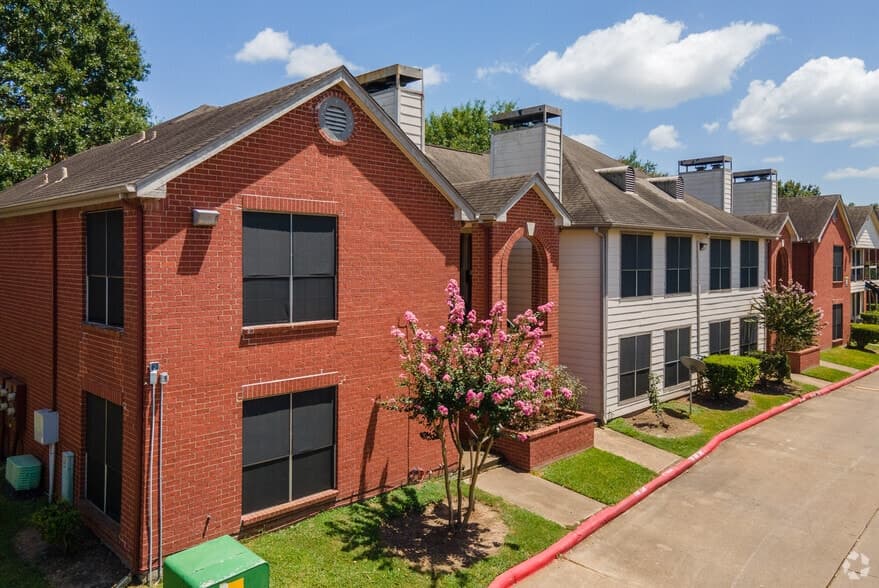 Brittany Square in Rosenberg, Texas