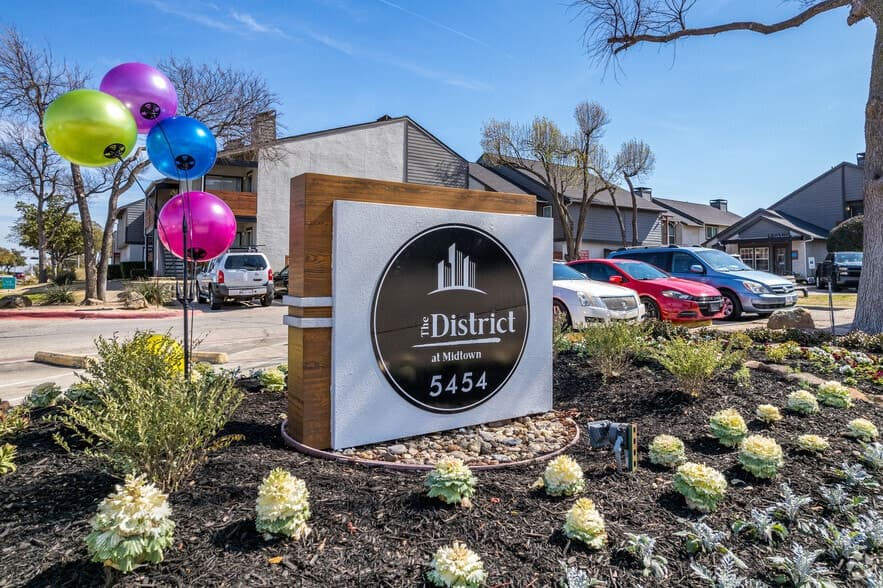 District at Midtown in Dallas, Texas