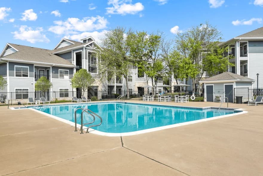 Park Place at Loyola Apartments in Austin, Texas