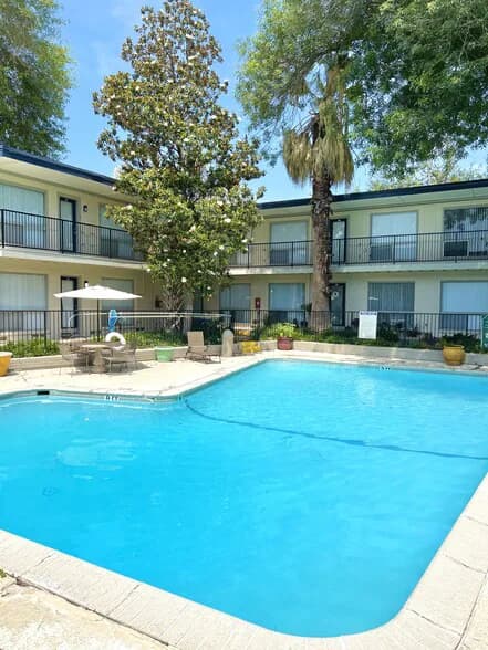 Fairfax in Dallas, Texas
