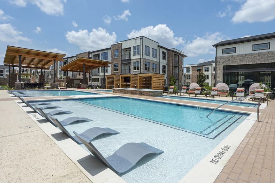 Lenox Grand West in Katy, Texas