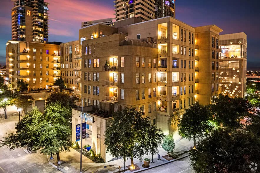 Vista at Dallas in Dallas, Texas