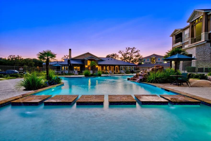 Roots at Boerne in Boerne, Texas