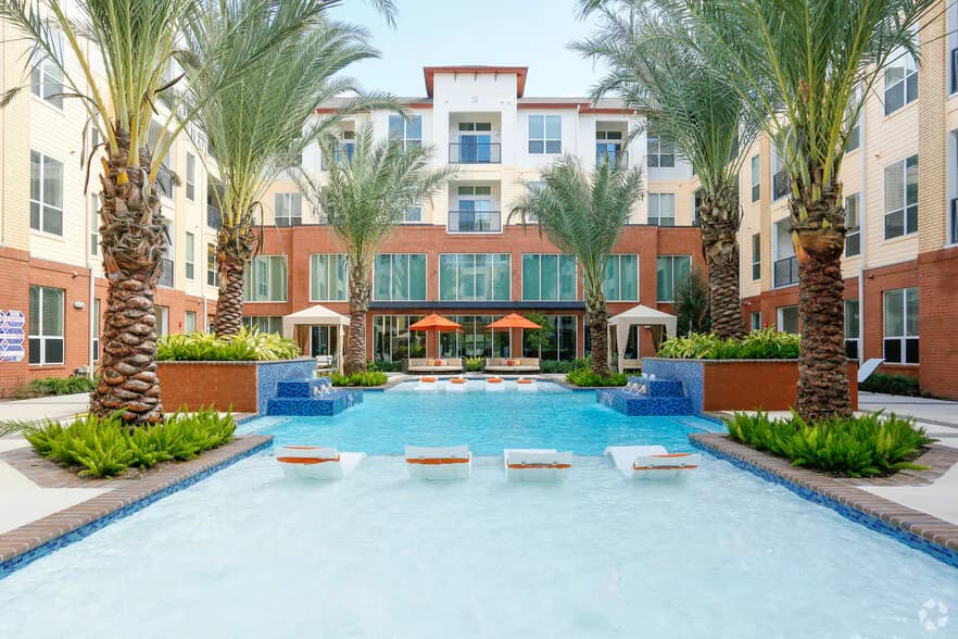 Domain West in Houston, Texas