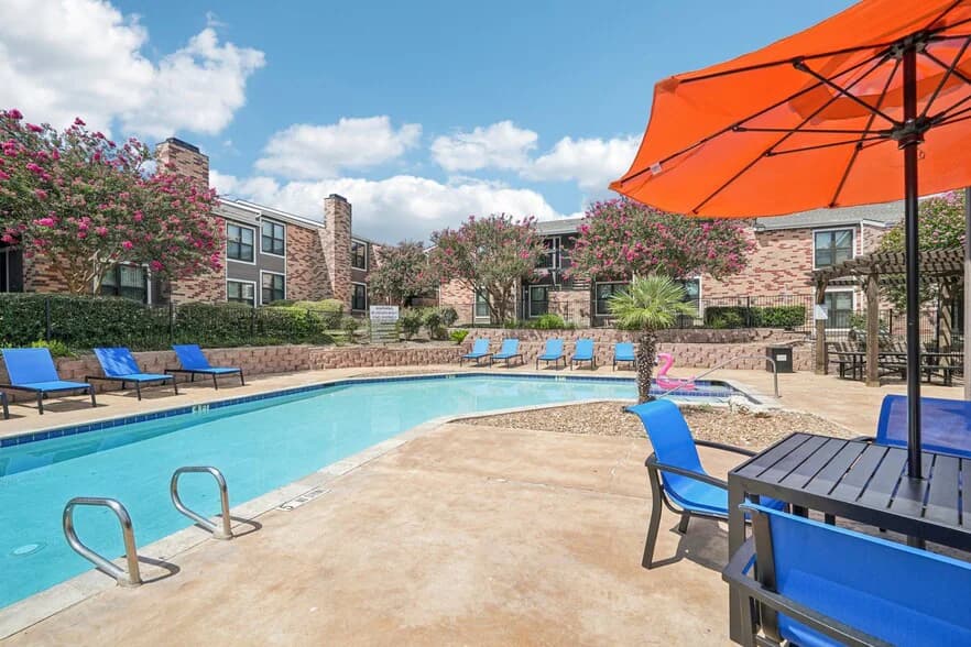 Biltmore Park Apartments in San Antonio, Texas