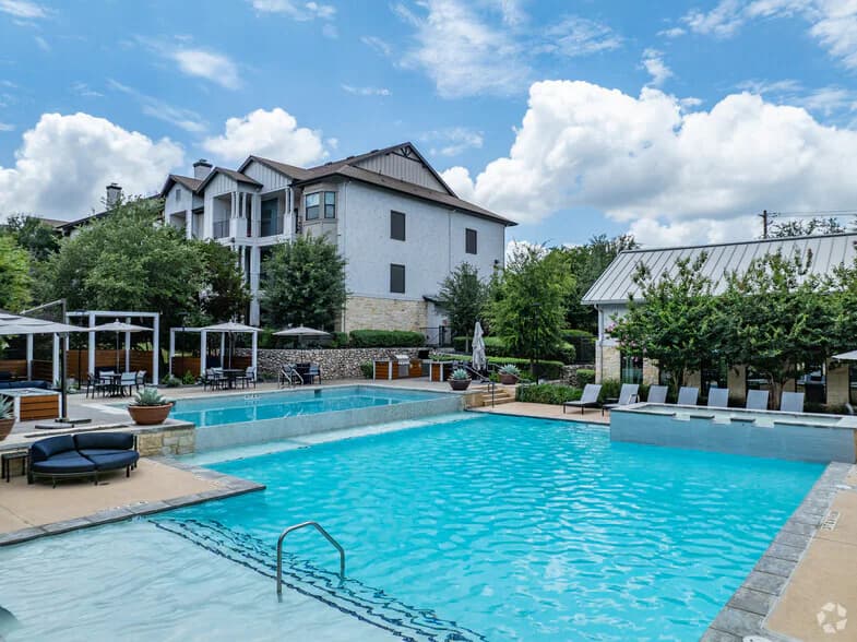 Estates at Bee Cave in Austin, Texas