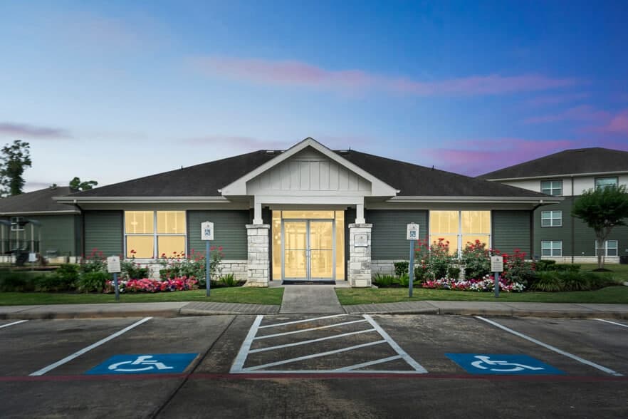 Newport Village in Crosby, Texas