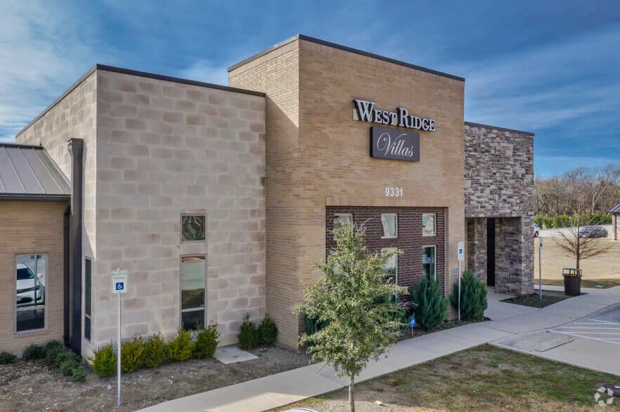 West Ridge Villas — exterior