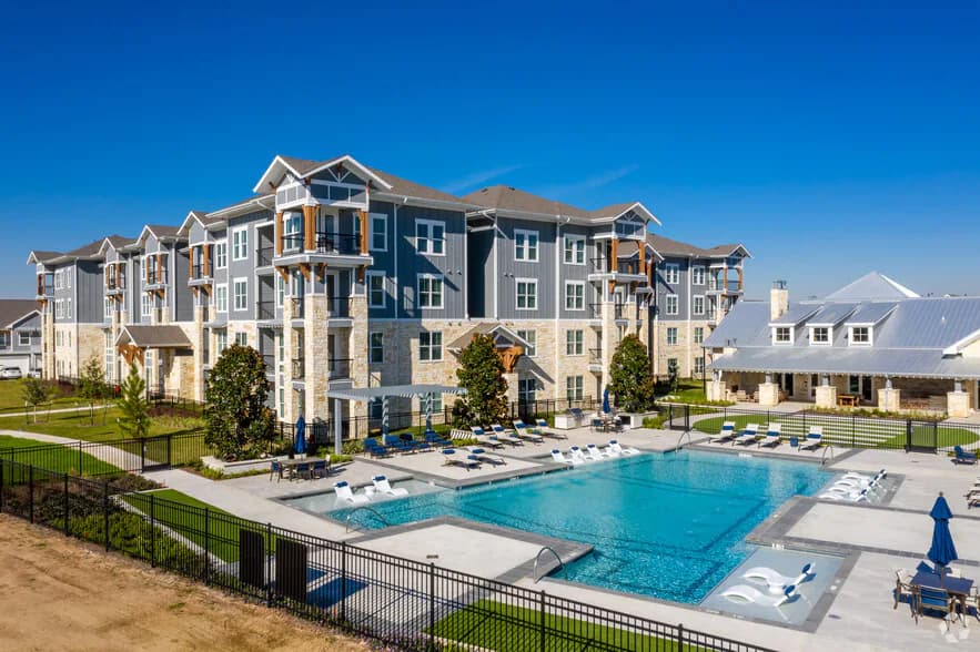 Lakeside Row Apartments in Cypress, Texas