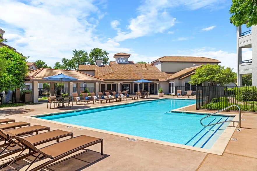 Rancho Palisades in Dallas, Texas