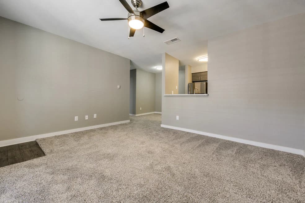Mesquite Village Apartments — photo 4
