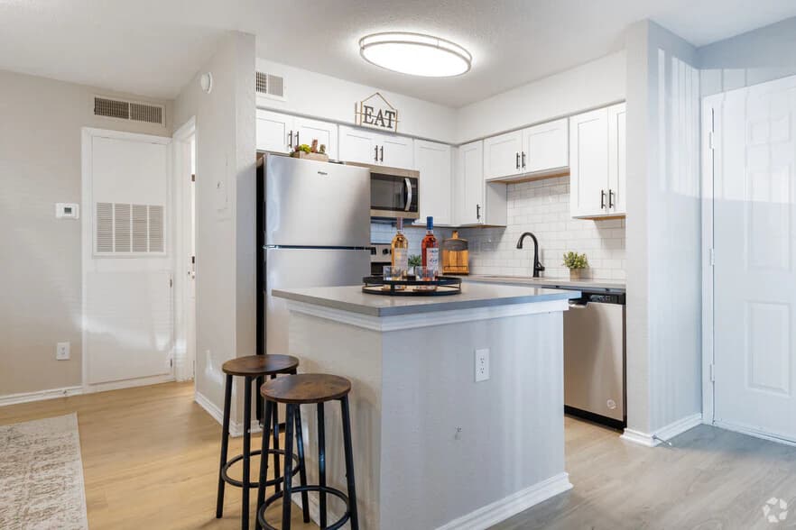 Sage Hill Apartment Homes in Austin, Texas