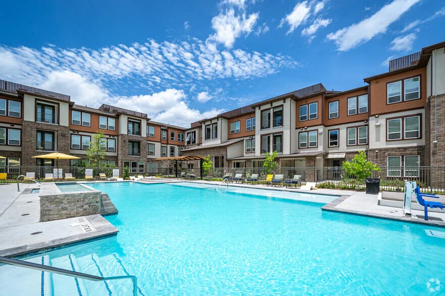 Richcrest Apartments- Income Restricted in Houston, Texas