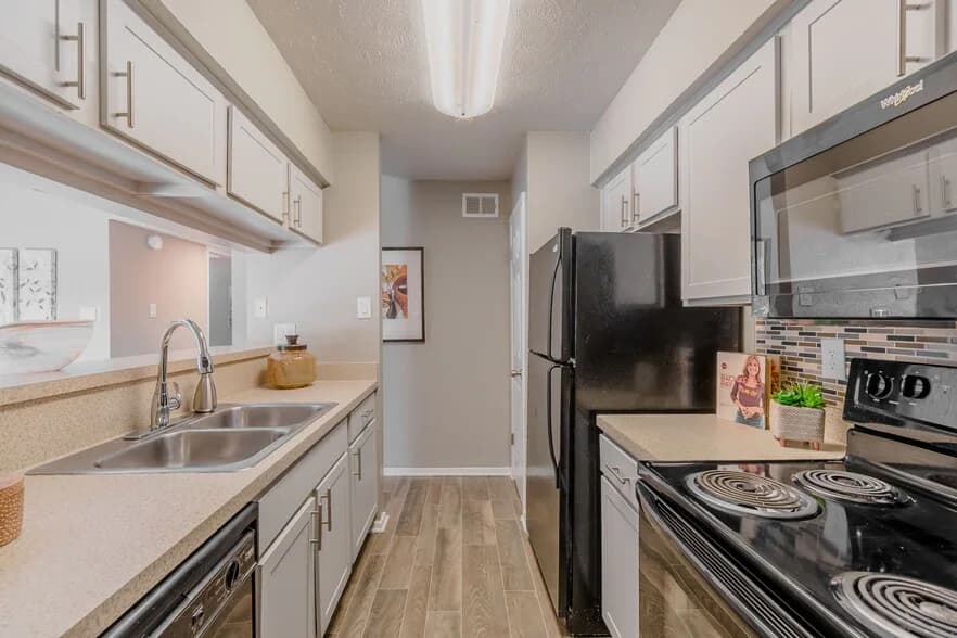 Pinehurst Place Apartments in Mesquite, Texas