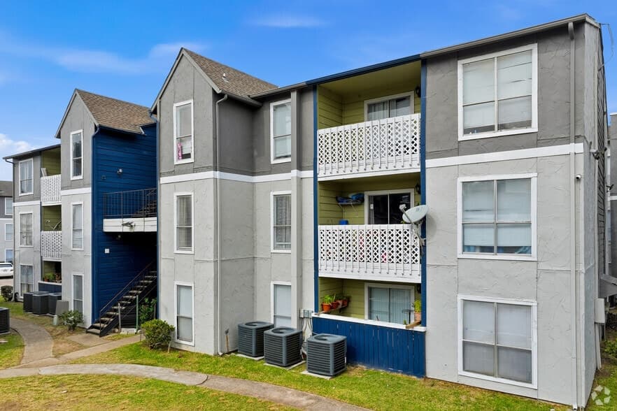 Chestnut Hill in Houston, Texas