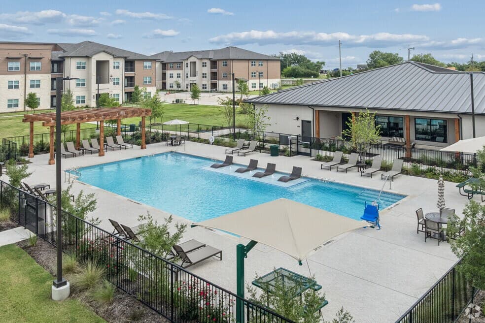 The Janson in Del Valle, Texas