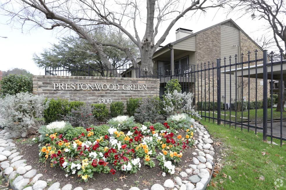 Prestonwood Green Condos in Dallas, Texas