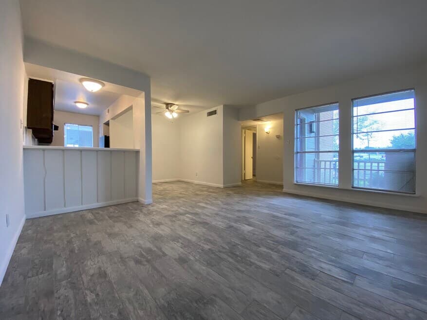 Pine Ridge Apartments — photo 2