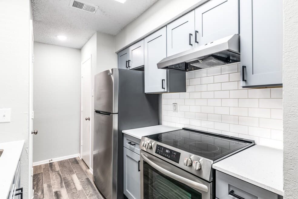 Ronan Apartment Homes in Grand Prairie, Texas