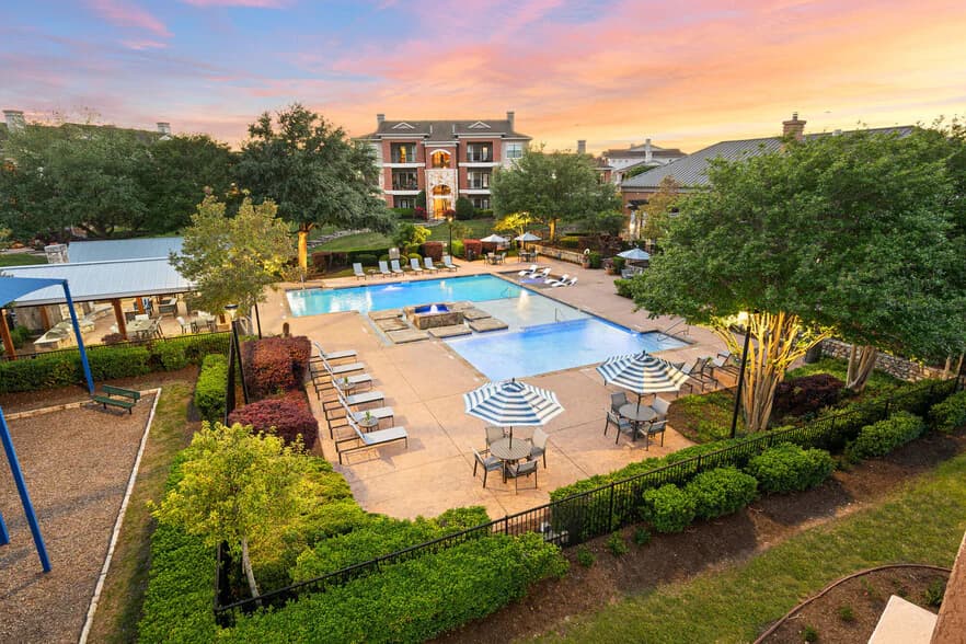 Onion Creek Luxury Apartments in Austin, Texas