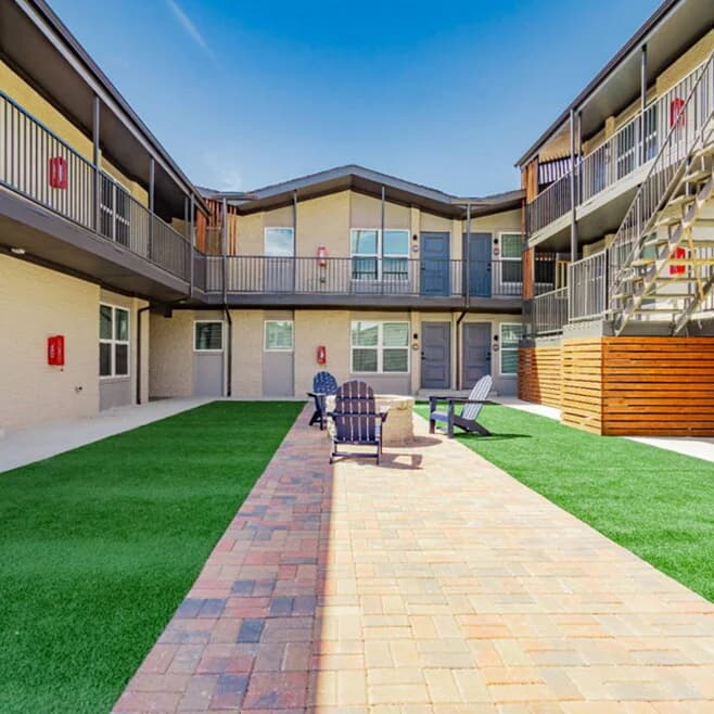 Parkside Green at Bishop Ridge in Dallas, Texas