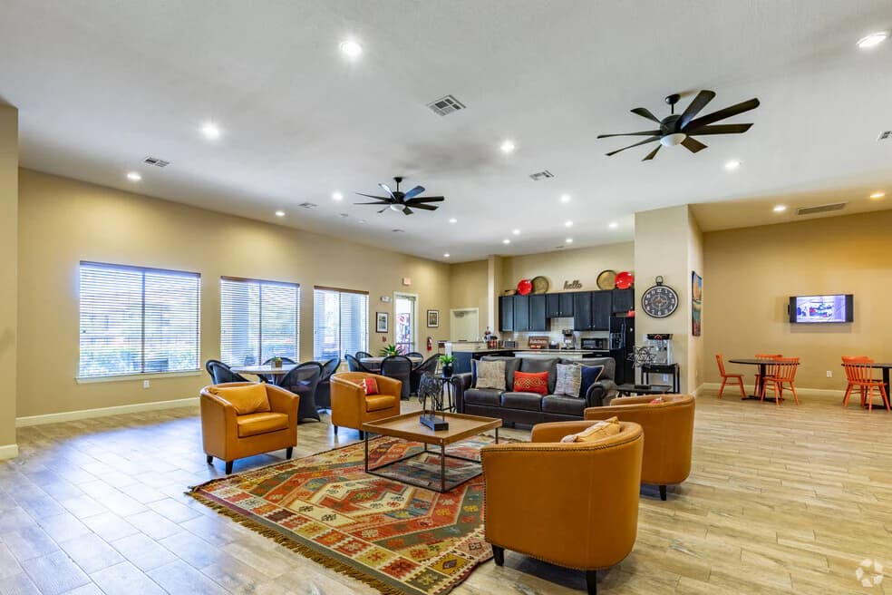 Paso Fino Apartment Homes — photo 2