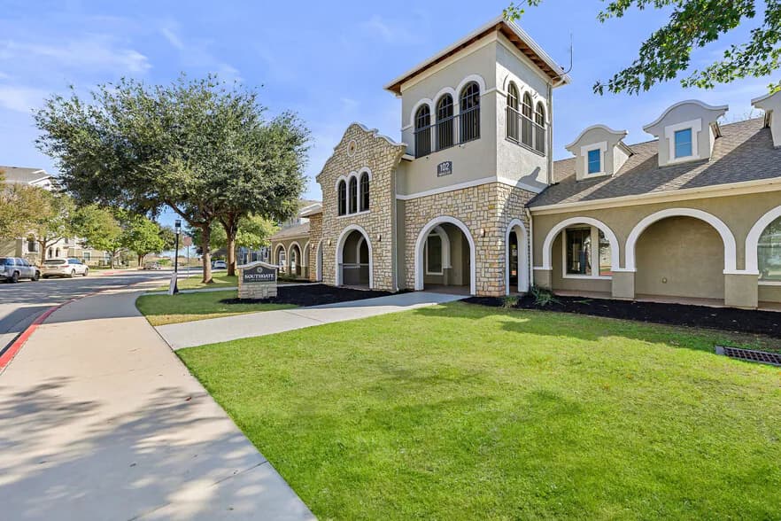 Southgate on Emerald in San Antonio, Texas