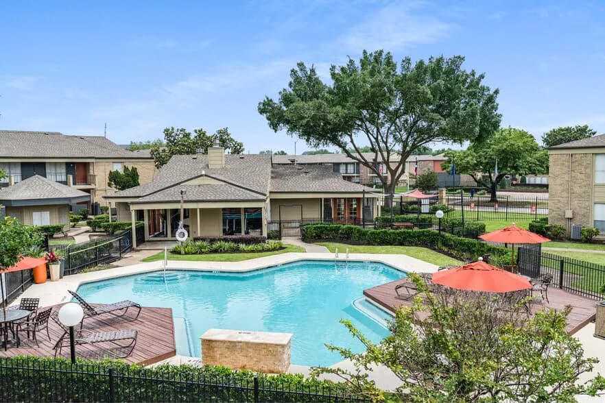 Somerset in Houston, Texas