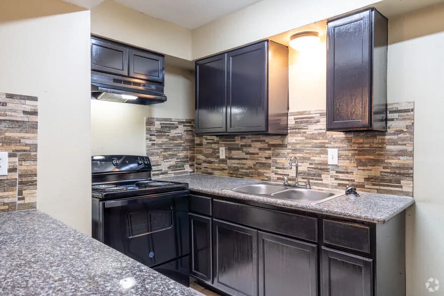 Schroeder Apartments in Houston, Texas