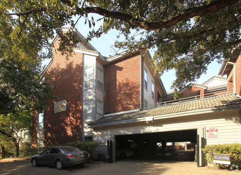 Littlefield House Apartments in Austin, Texas