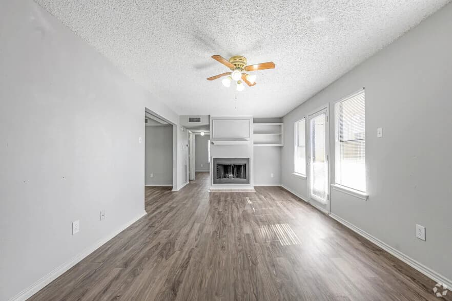 Oak Park in Dallas, Texas