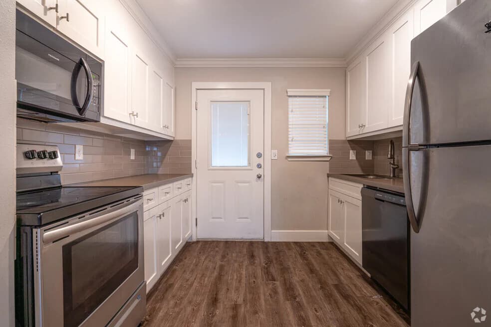 Abode Living at League Colony in League City, Texas