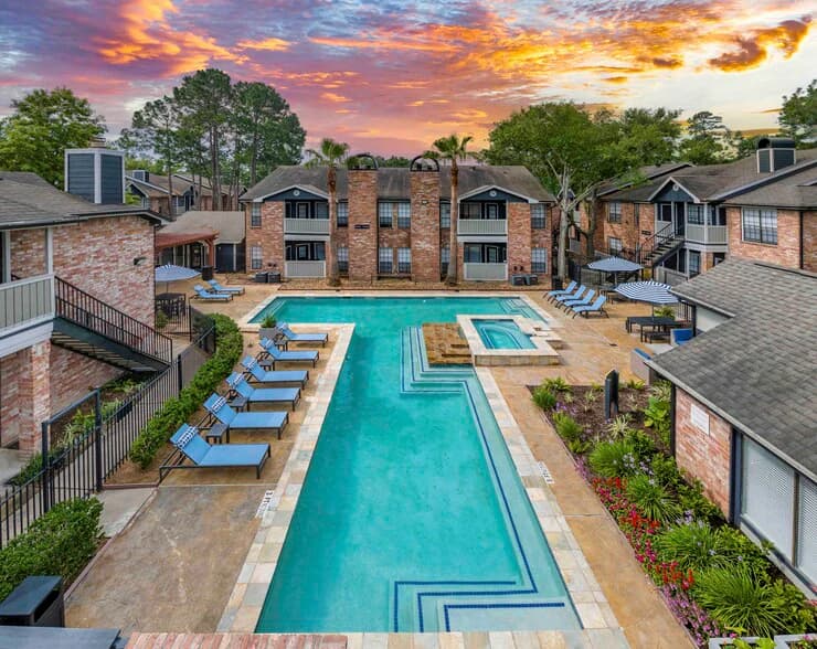 MAA Valleywood in The Woodlands, Texas