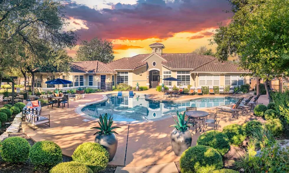 MAA Canyon Pointe in Austin, Texas