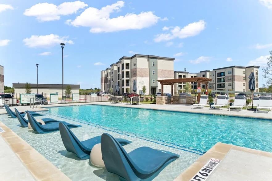 Northside at the Woodlands — exterior