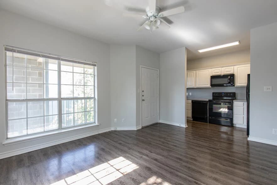 San Remo Apartments in Austin, Texas