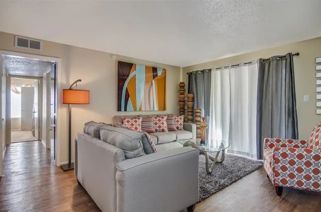 Pearl Park Apartments — photo 3