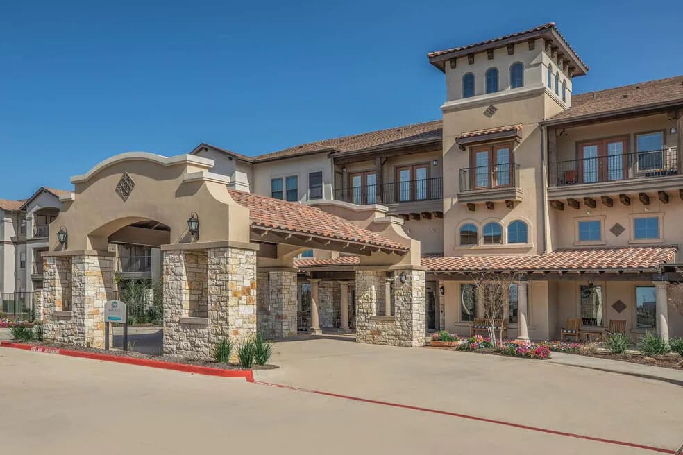 Seleno at Harris Road 55+ Apartments in Arlington, Texas