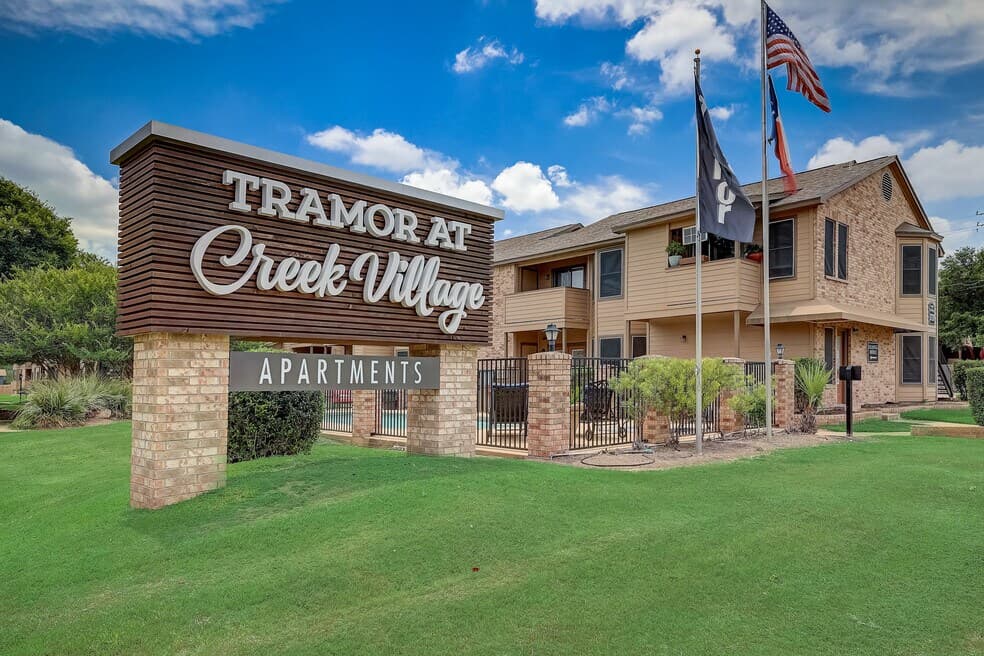 Tramor at Creek Village — photo 2