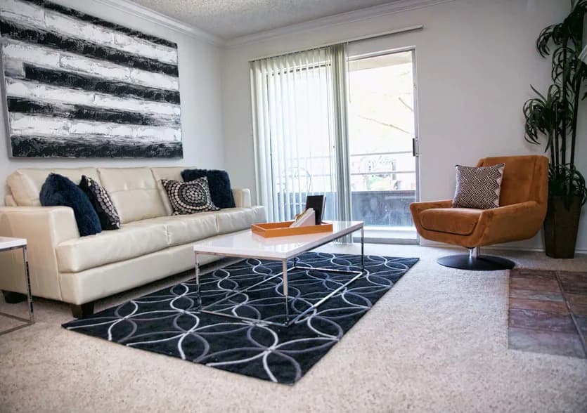 One Townecrest Apartments in Mesquite, Texas