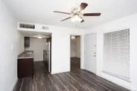 Short Hills Apartments — photo 5