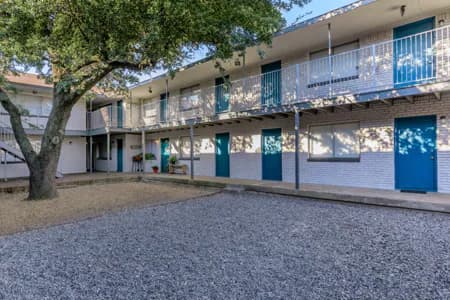 Costa Bella Apartments in Dallas, Texas