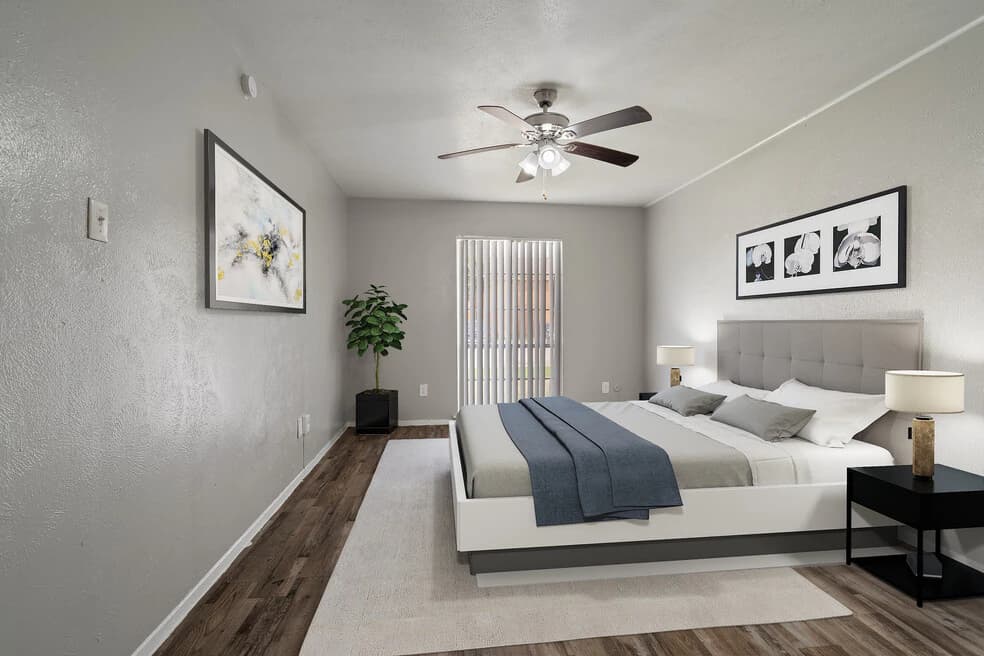 Casa Luna Apartments in Dallas, Texas
