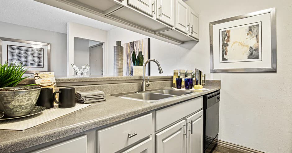 Oaks of Lewisville Apartments in Lewisville, Texas