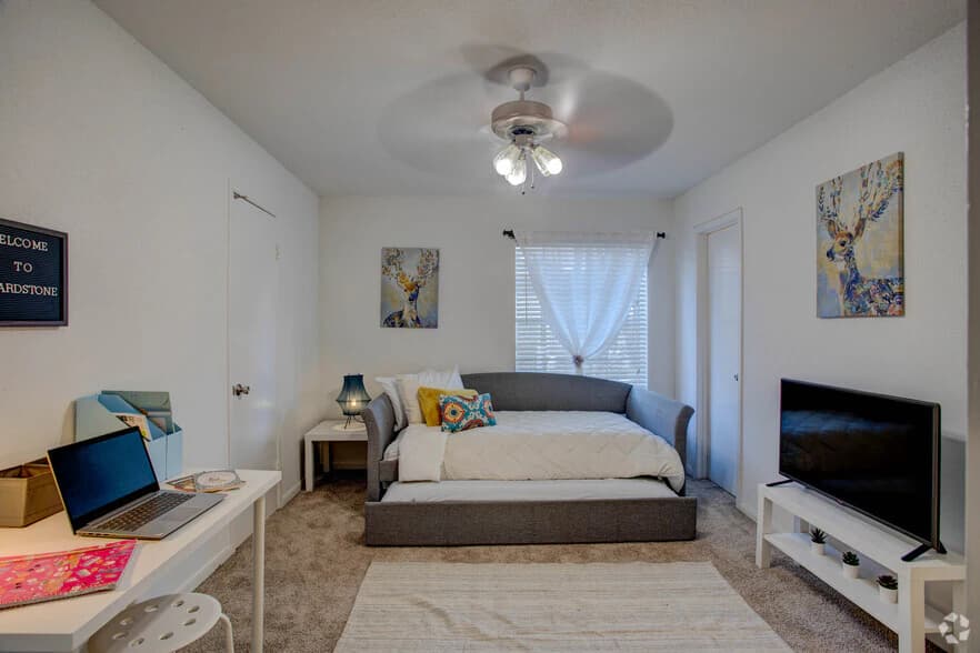 Woodway Garden Townhomes in Houston, Texas