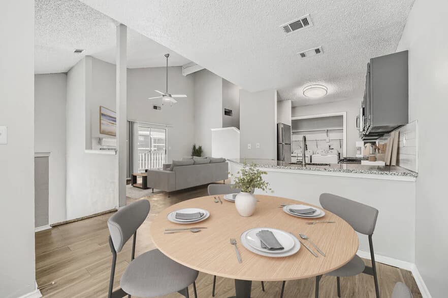 Tall Timbers Apartments in Euless, Texas
