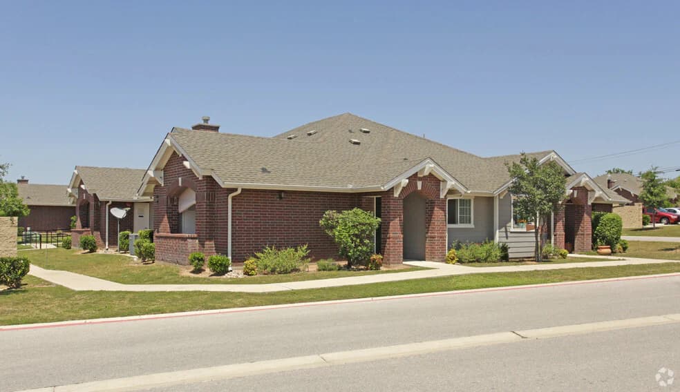 Cambridge Villas Apartments in Pflugerville, Texas